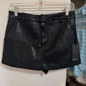 Forever 21 Black Skorts High-Waisted Faux Leather